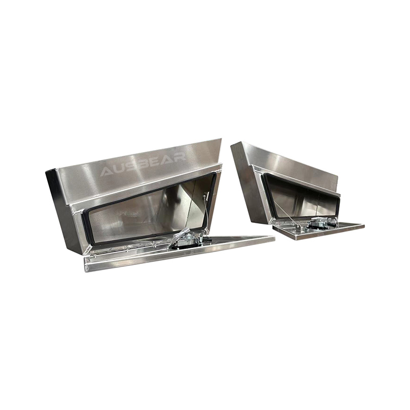 Under Tray toolboxes 700