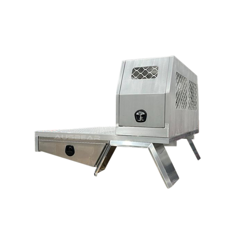 600mm Dog Box